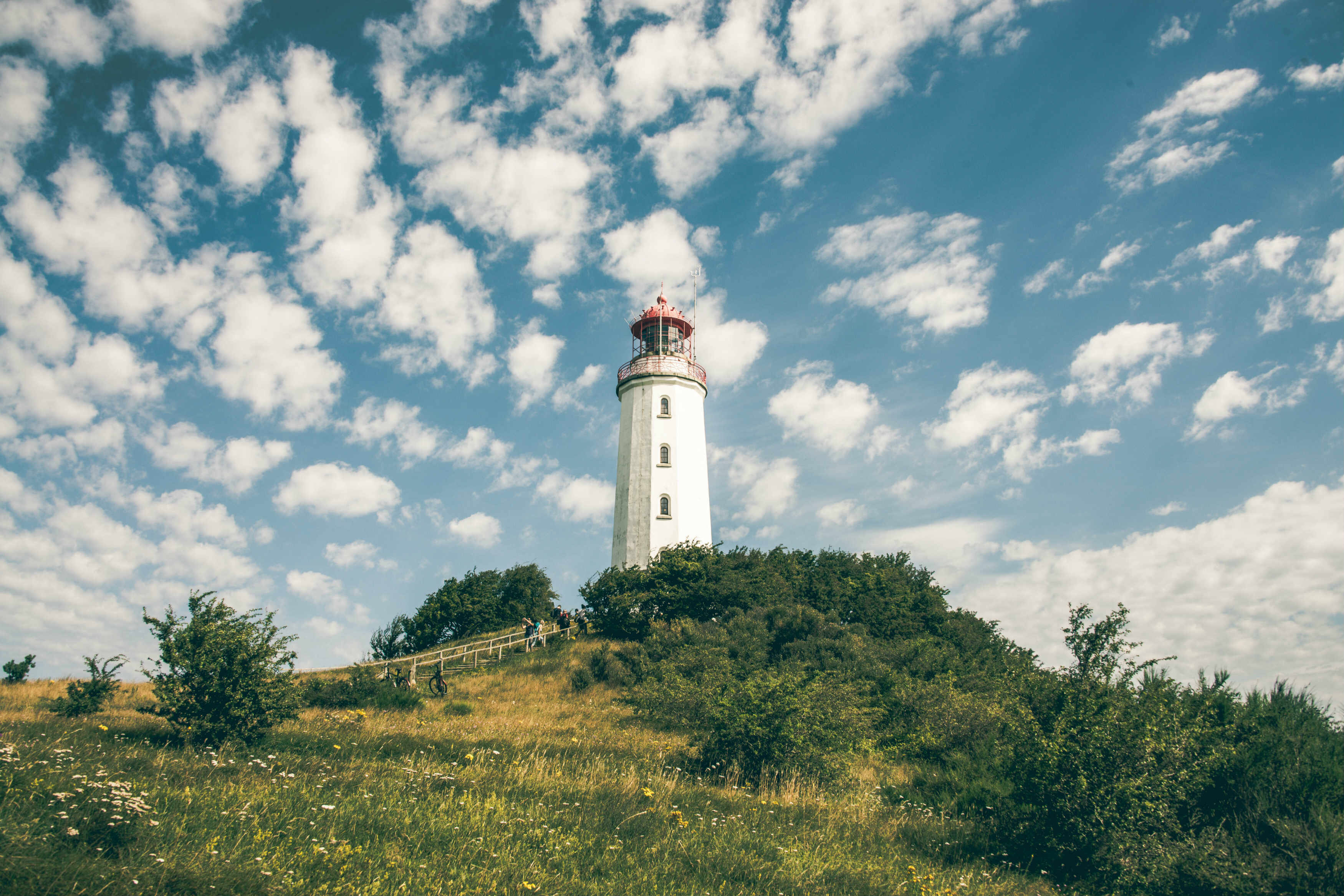 10年经验的面试自我介绍3分钟通用,优秀的面试自我介绍三分钟