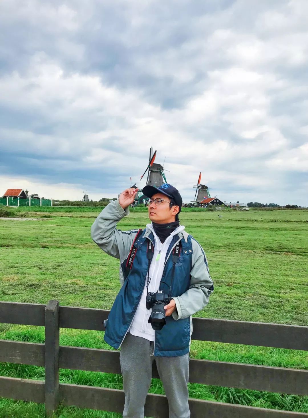 开车去欧洲第23集:在阿姆斯特丹*灯区红**,2名荷兰壮汉挑衅被我怼