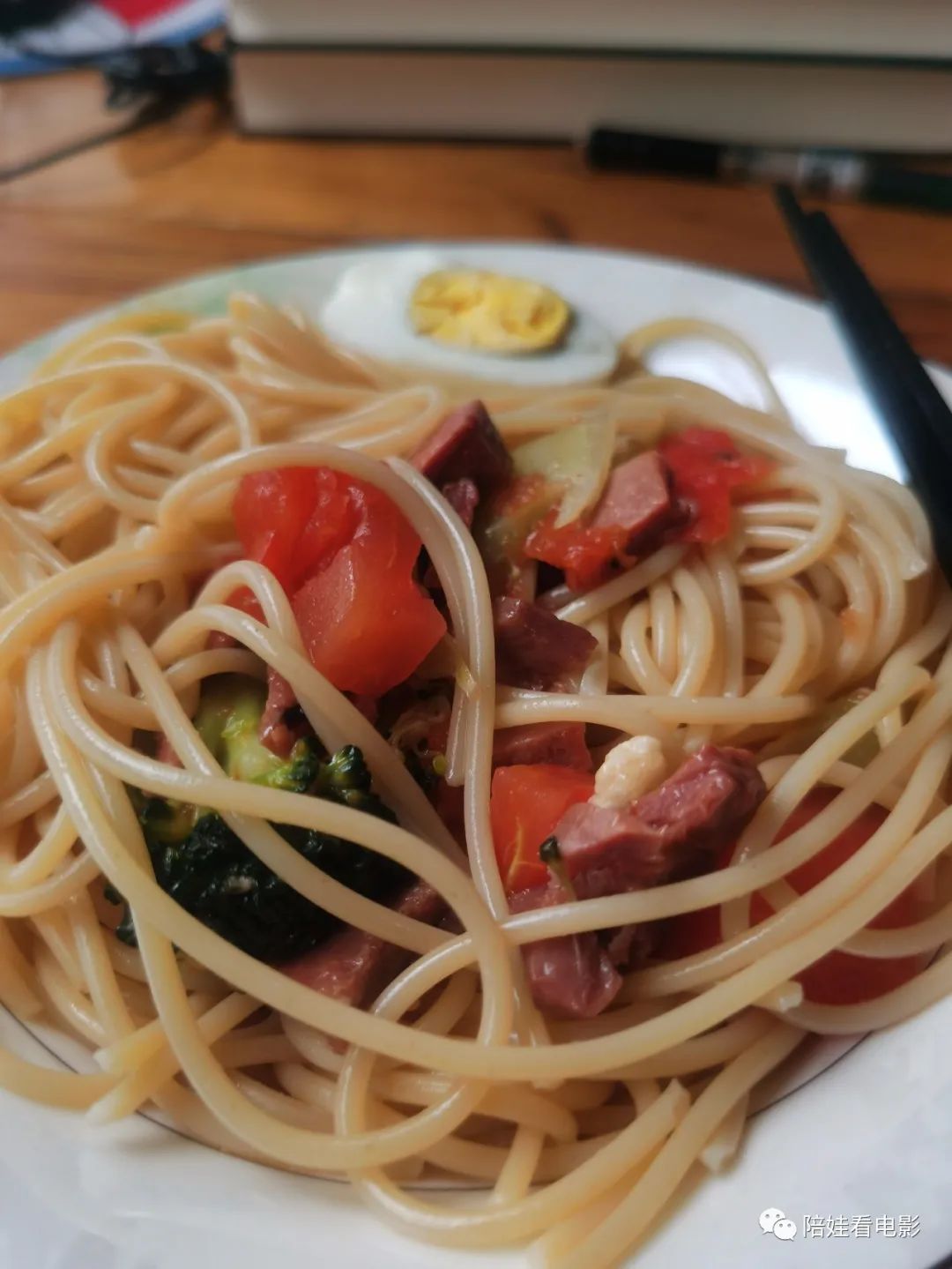 上海封控一个月开支统计：我真的不要吃莴笋了