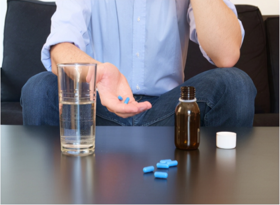 吃了伟哥出现出血现象,伟哥吃多了皮下有出血点怎么办