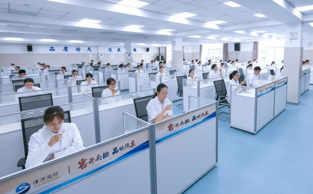 洋河夺得冠亚军,品酒师洋河包揽冠亚军