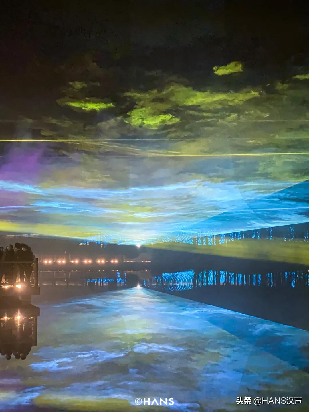 请注意！胖虎出没武汉街头