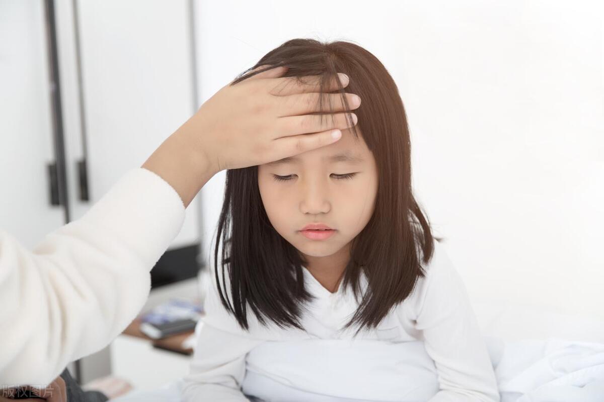 感冒鼻子堵住了教你一招改善,为什么感冒鼻子一边堵住一边通气