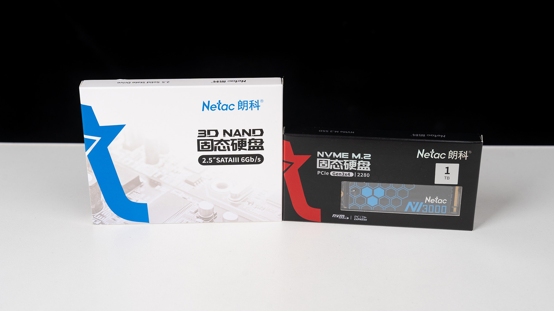 帮老爸装一台“超大杯”的8.1L便携主机—5600G+32GBD4+2*1TB固态