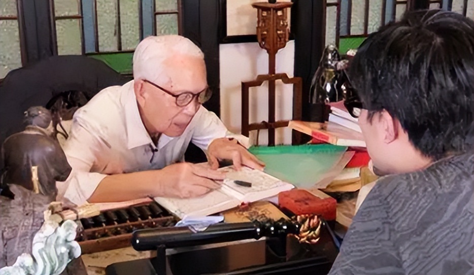 香港著名堪舆家蔡伯励,李嘉诚御用风水大师蔡伯励