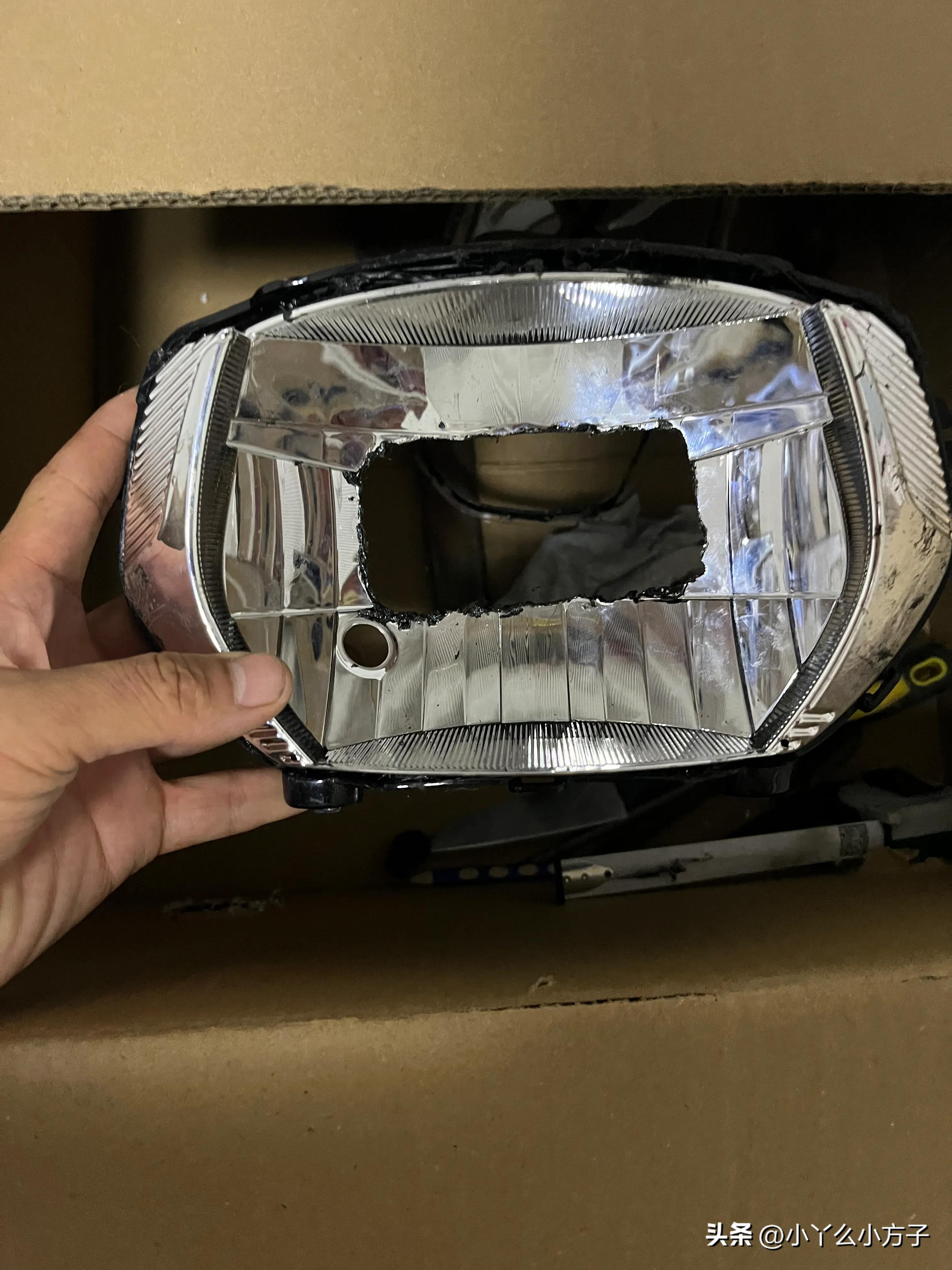 旭鹰改透镜大灯,旭鹰大灯拆解图解法