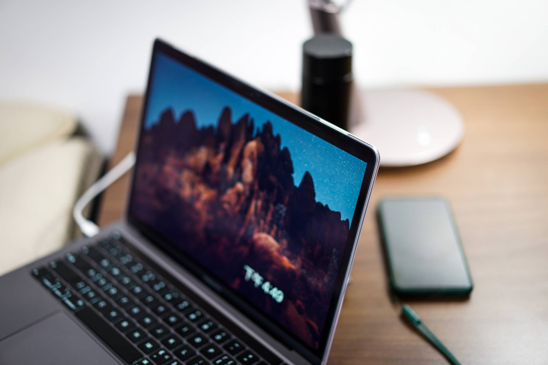 年入百万打工人,年入百万的人每天都干些什么