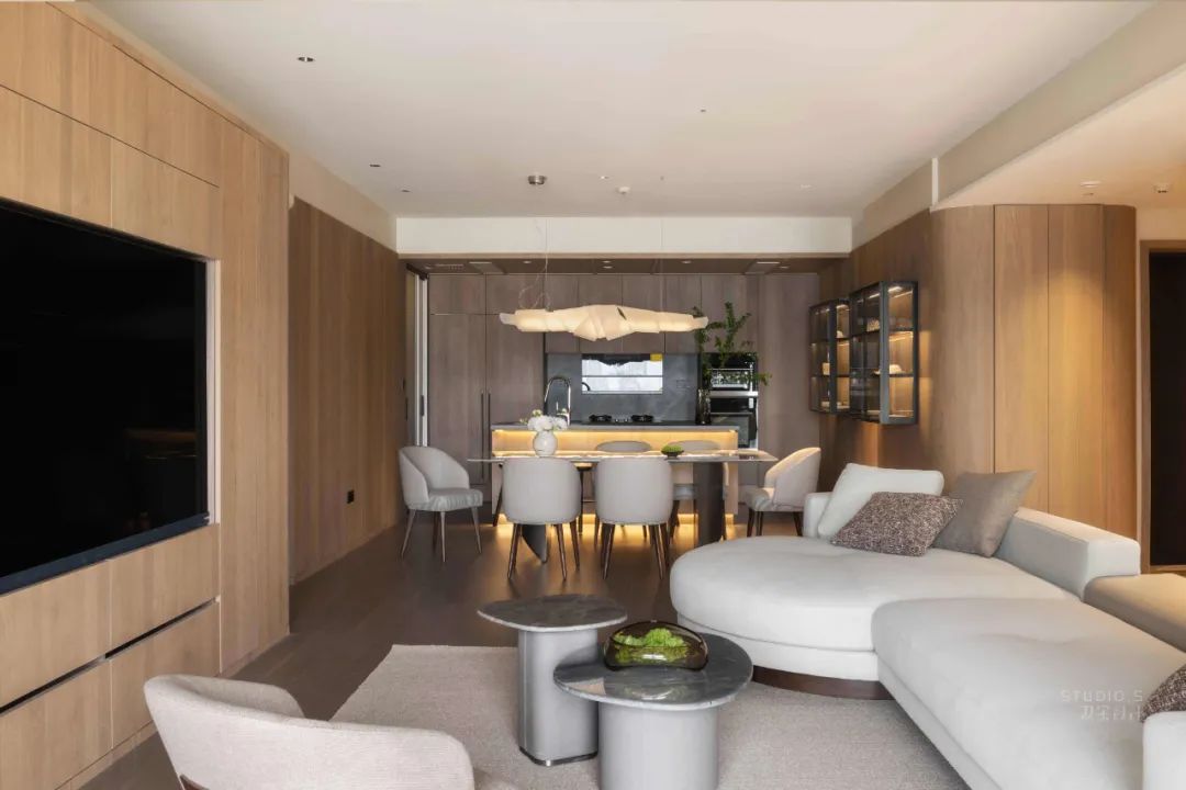 木色木饰面现代风,150平现代轻奢原木颜色