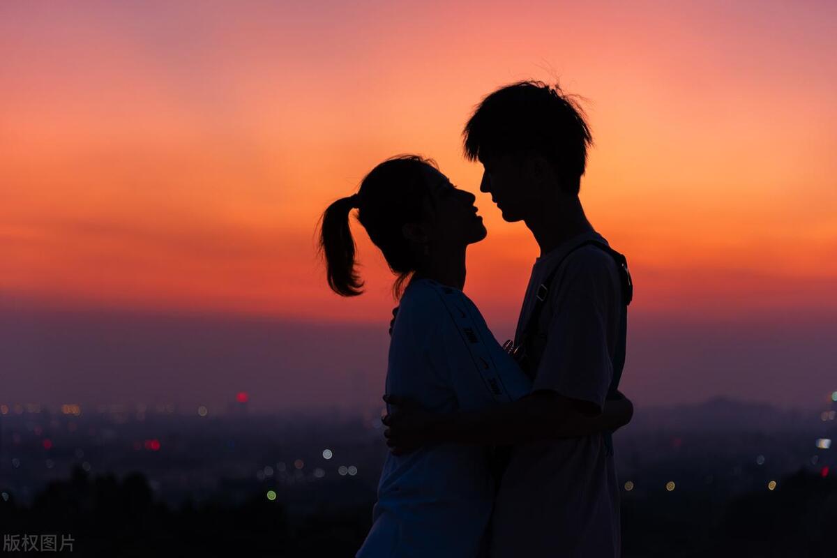 你认为什么样的爱情是好的爱情,网络爱情是不是真正的爱情