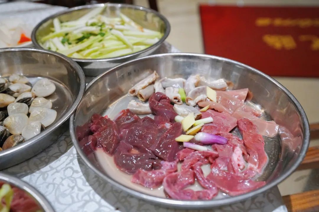 在顺德的一日三餐,在顺德一天吃8餐