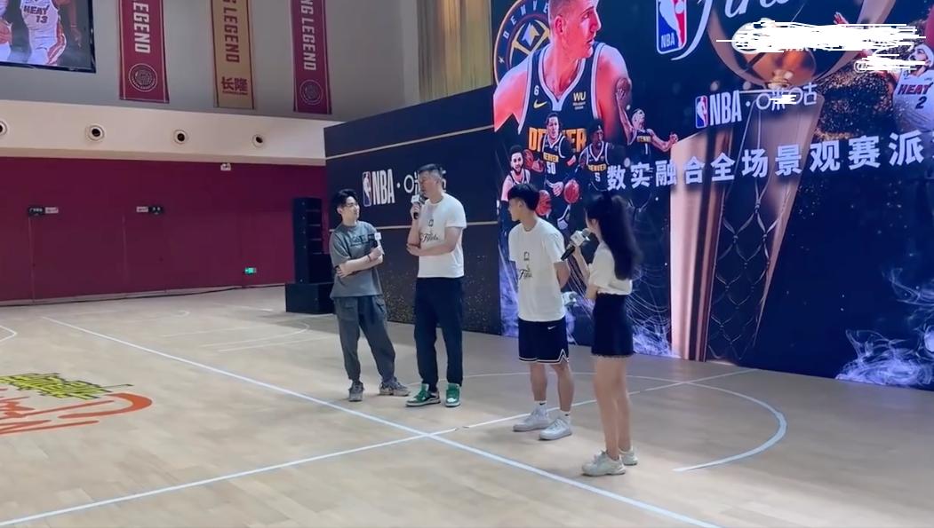 幽默！杜锋：很想陈国豪加盟广东，但已经有徐杰这位优秀中锋