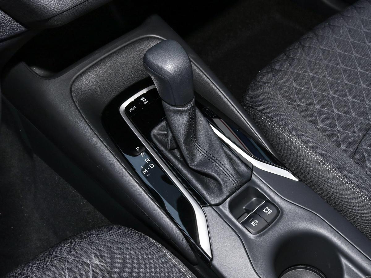 丰田亚洲狮高速加速表现,2023款丰田亚洲狮功能讲解