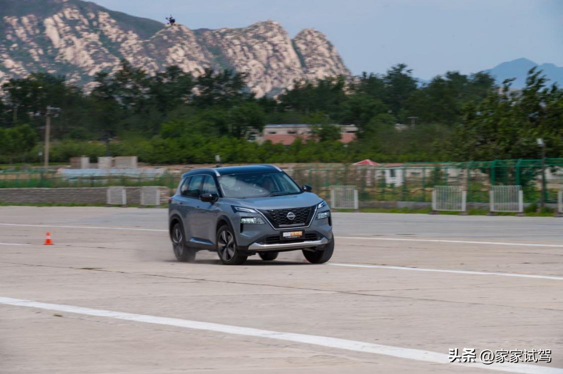 20万家用suv四驱哪家强,20万级别混动suv大战