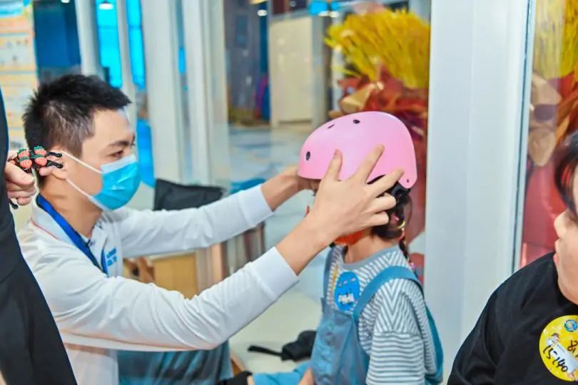 周末来首创奥莱冰冻星球，开启你的冰上冒险之旅