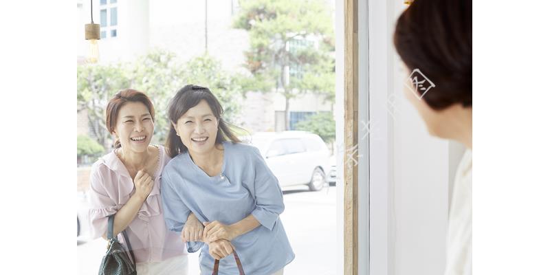 孙子要求我买6千电脑，我答应后，他的一个动作让我心疼