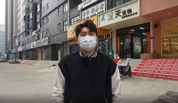 甯傛皯鍗栧寘瀛愬悆鍑鸿灪涓濋拤,鐢峰瓙涔板寘瀛愬悆鍑鸿灪涓濋拤宕╂柇鐗欓娇