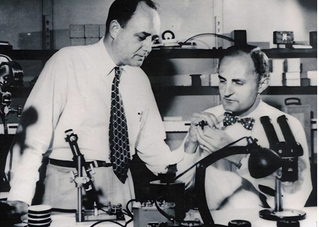 电话对社会发展具有哪些影响,电话在现代生活中的作用