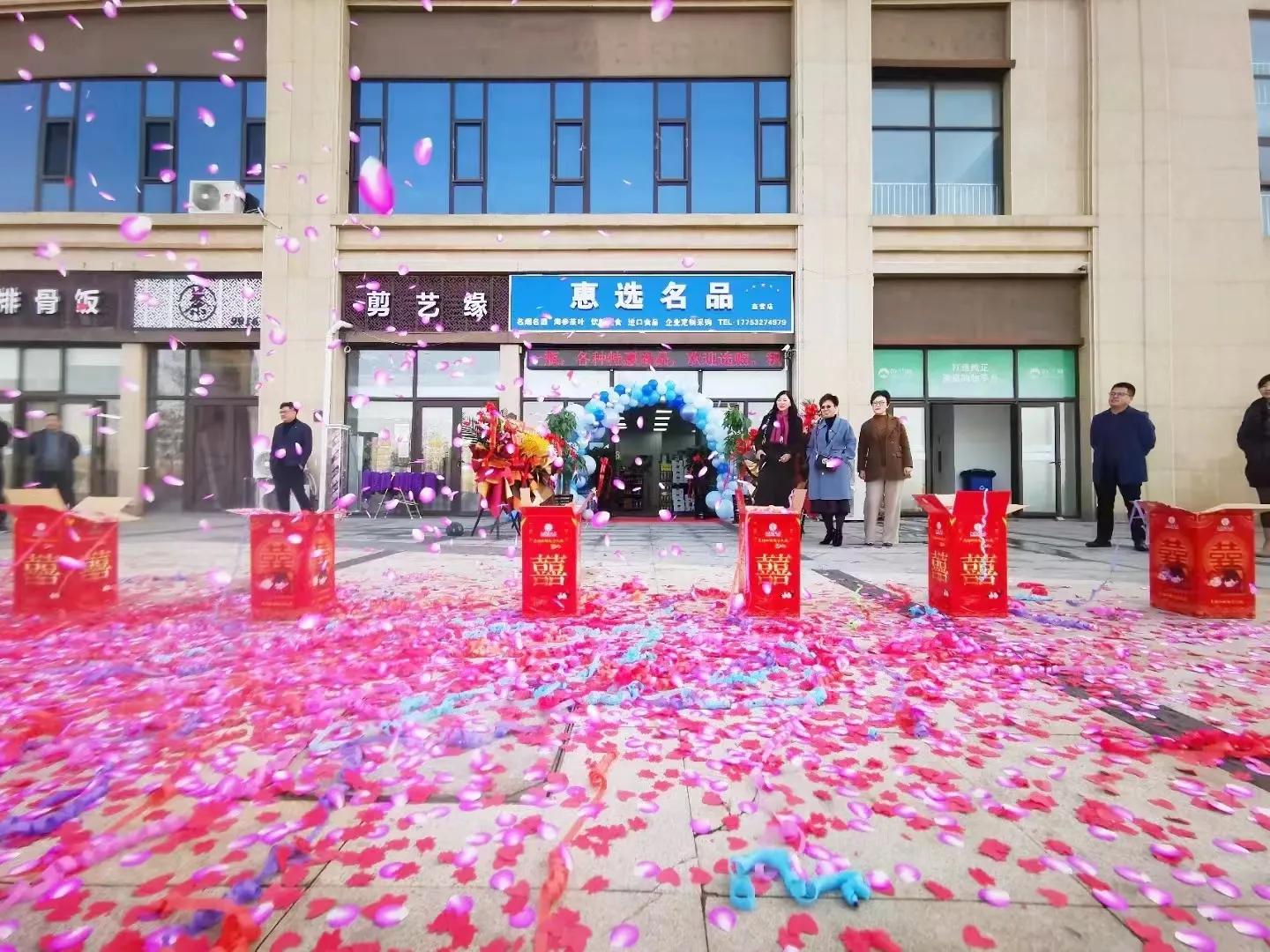 开一家烟酒店到底赚不赚钱,如何开一家赚钱的烟酒店