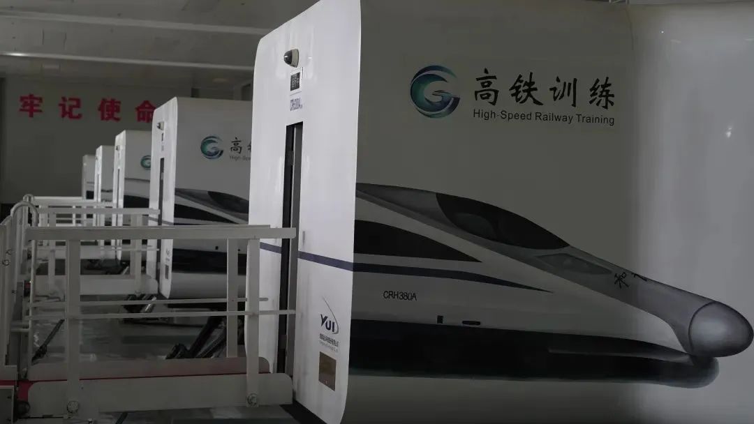 中国最大的驾校叫什么名字,中国最顶级的驾校