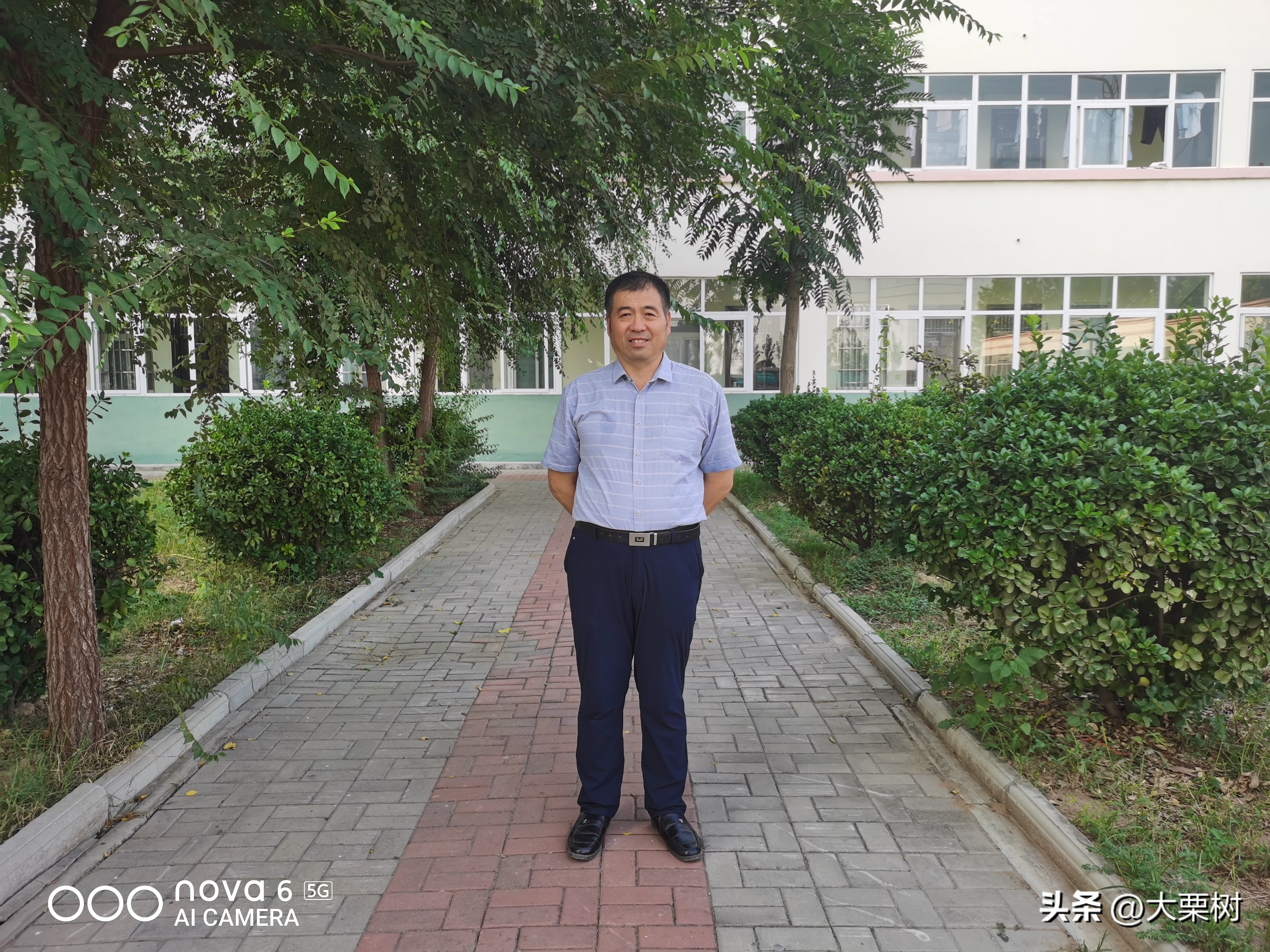 延津克明叉车工,克明克定人物分析