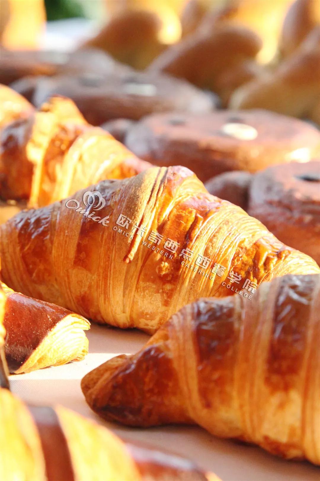 做羊角面包的方法不需要烤箱,羊角面包怎么酥脆