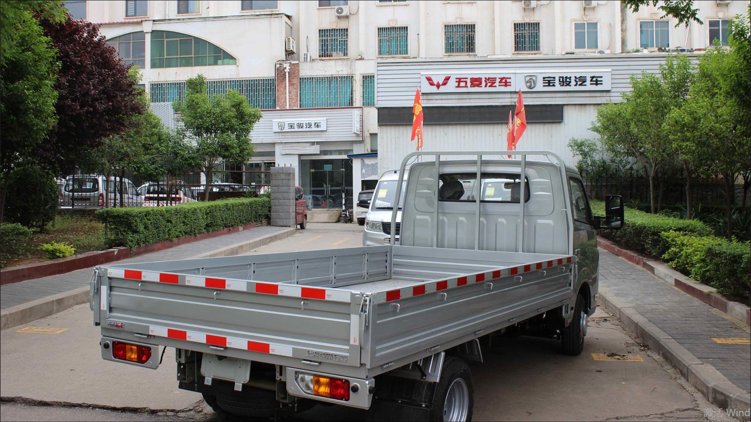 五菱龙卡货车怎么样,五菱龙卡3.8米小货车多少钱