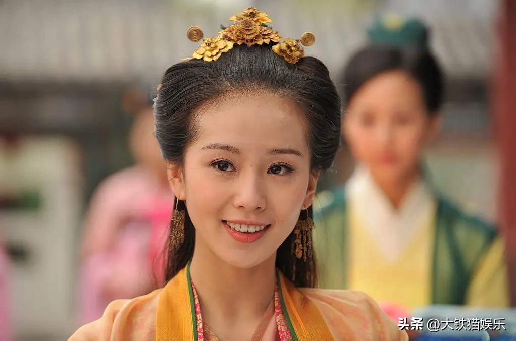 女主和男二在一起的剧有哪些,女主和男二在一起反虐男主