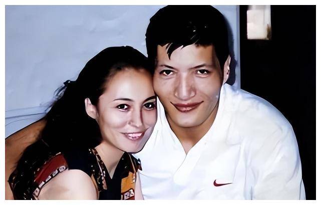 CBA巴特尔传奇故事？巴特尔北京美国豪宅曝光？巴特尔子女的事业