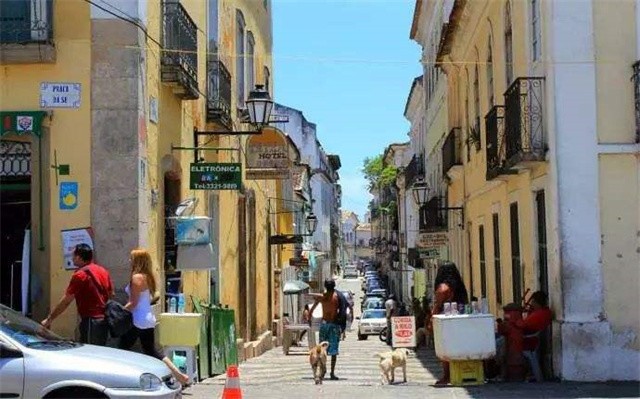 四川的小伙流落巴西,四川小伙背井离乡视频