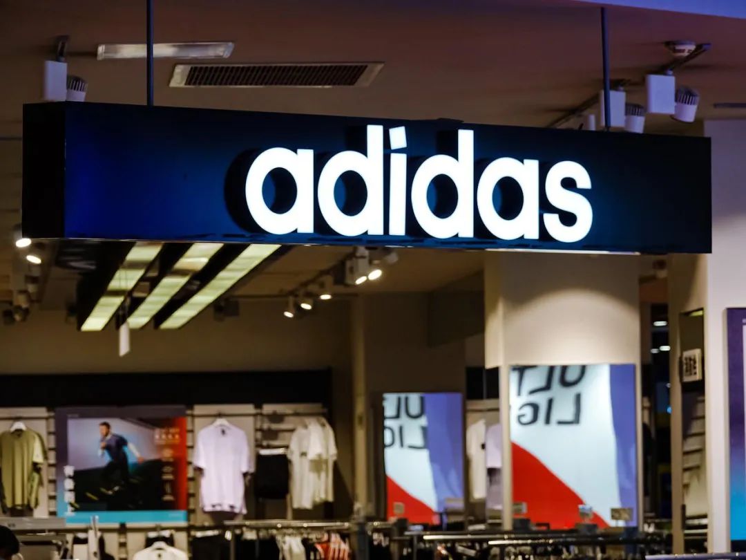 阿迪达斯订单下滑,阿迪达斯业绩下滑原因
