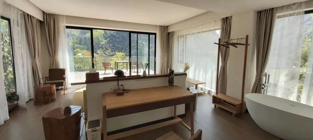 陕南旅游必备美食攻略,五一游吃什么食物