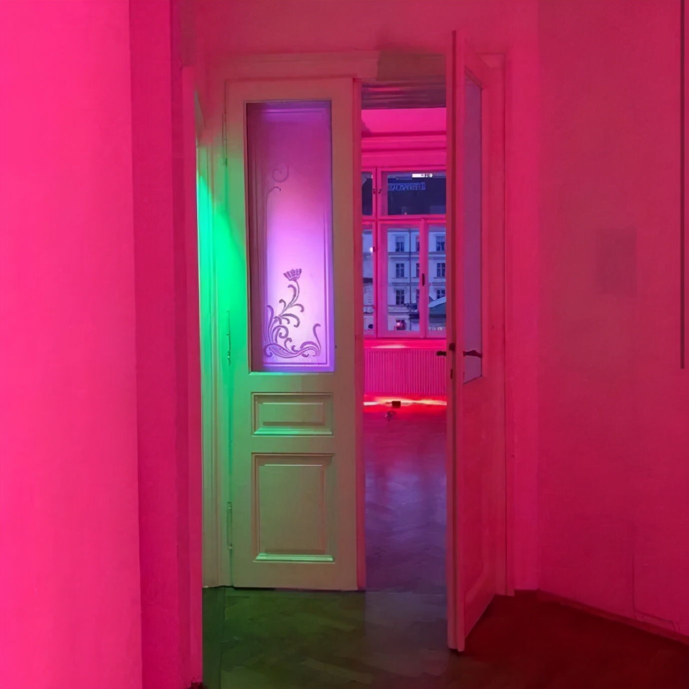 伤感朋友圈背景图,伤感朋友圈背景图片