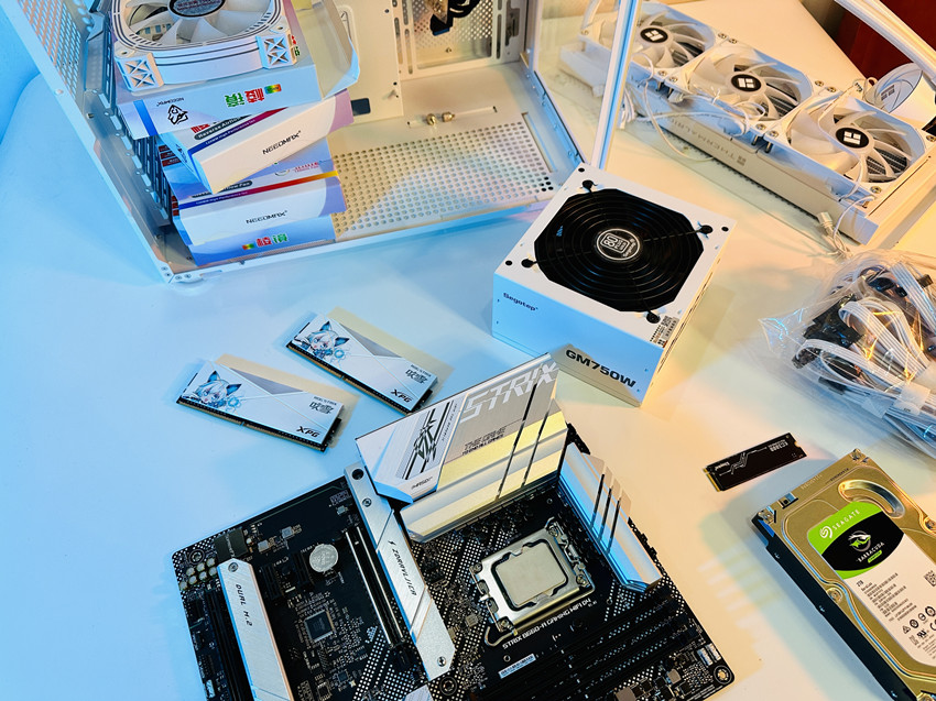 100000左右性价比高的电脑主机,低价高配的电脑主机