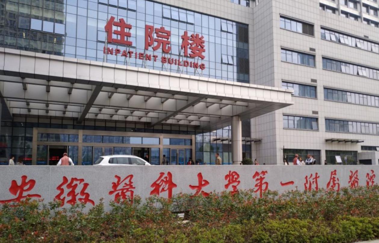 10年前被父母逼迫雪地奔跑,10年前被爸爸逼的雪地里跑步