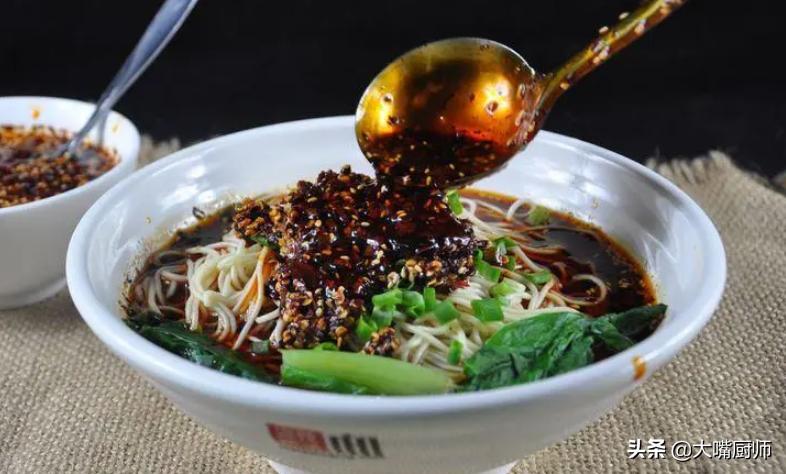 重庆小面火了,为什么重庆小面很火