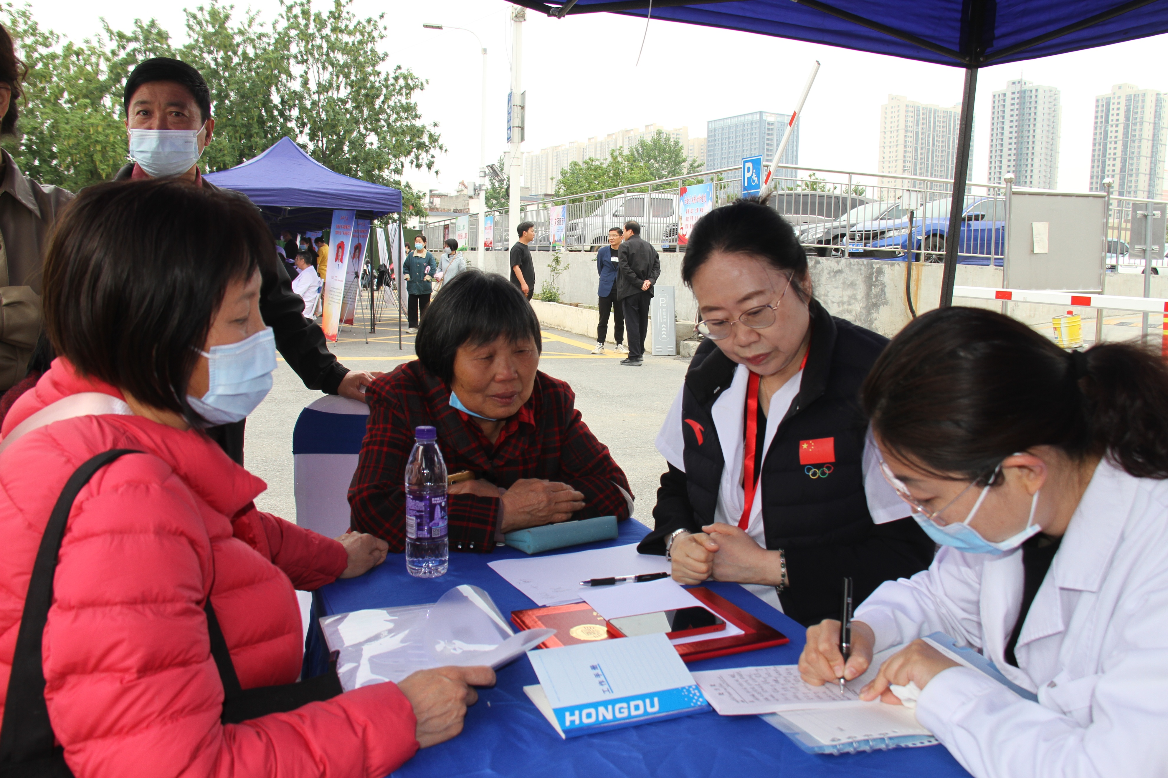 全国专家来南阳把脉问诊送健康