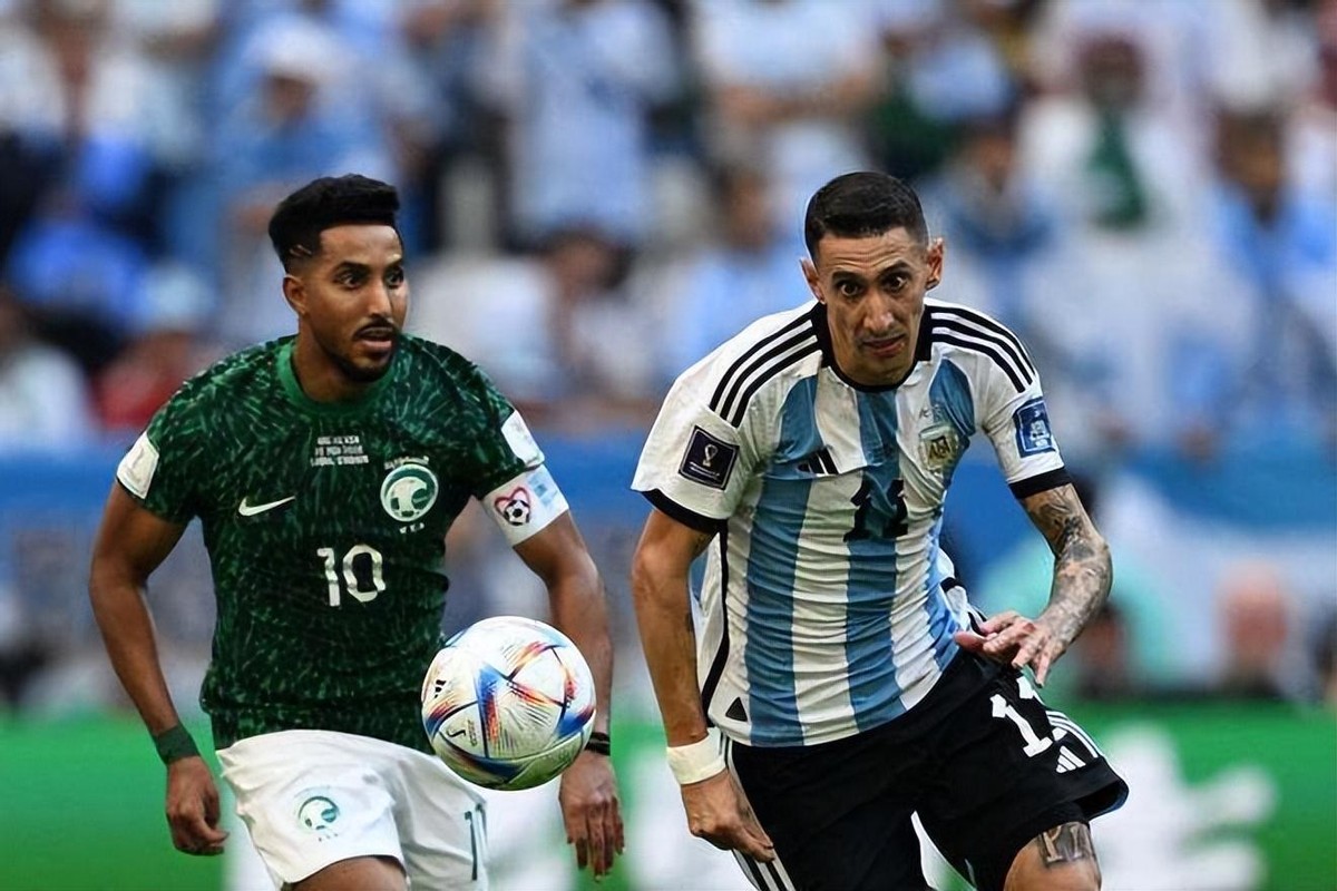 「眼观」日本队球出没出底线？C罗碰没碰球？世界杯黑科技说了算