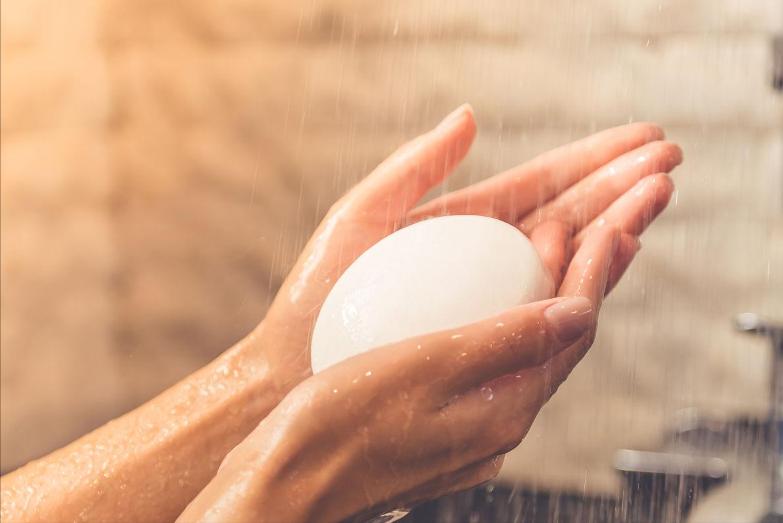 女生*处私**总是“干涩”是什么原因?医生:与这两点脱不开关系