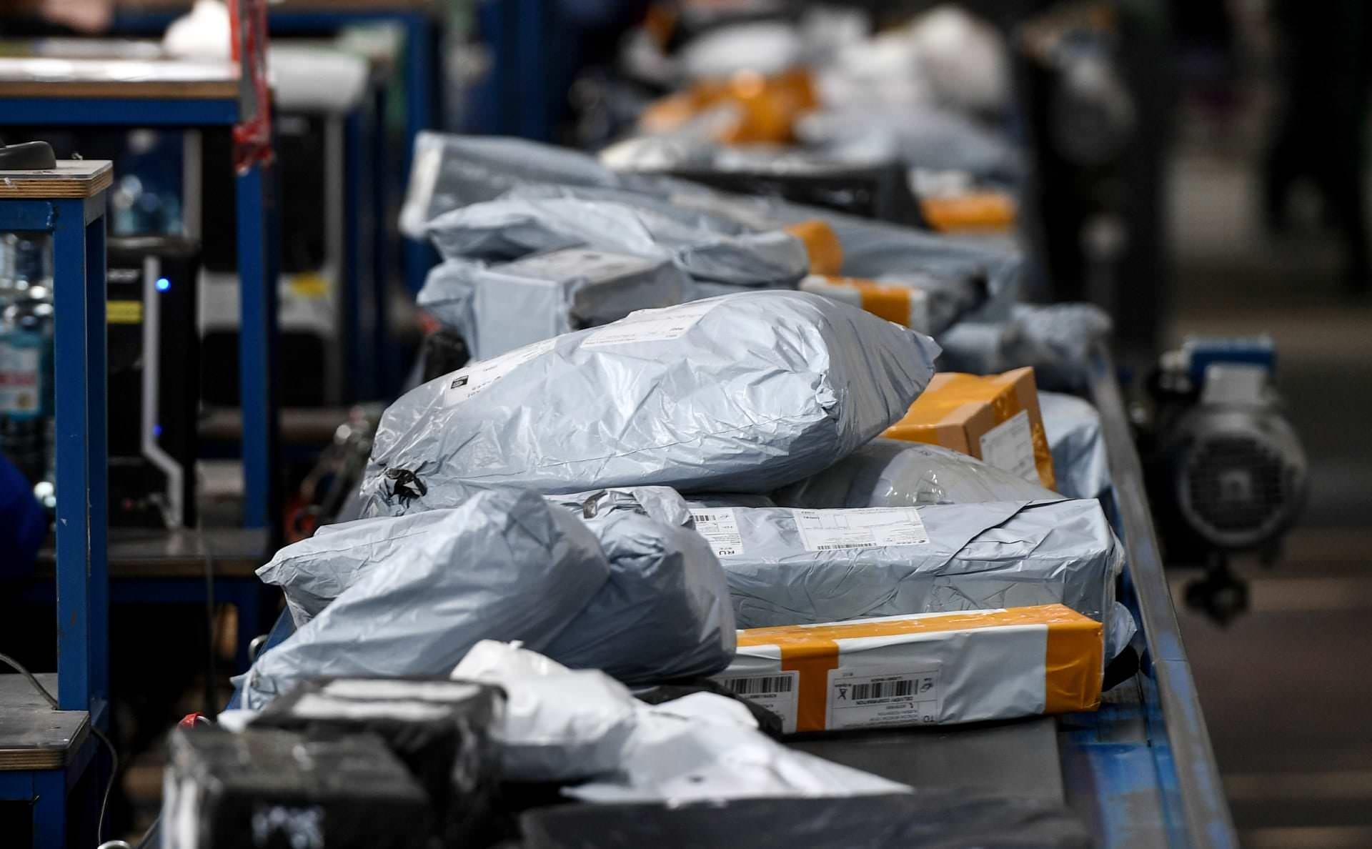 实体店生意惨淡怎么转型做电商,实体店做不下去了电商谁赚钱