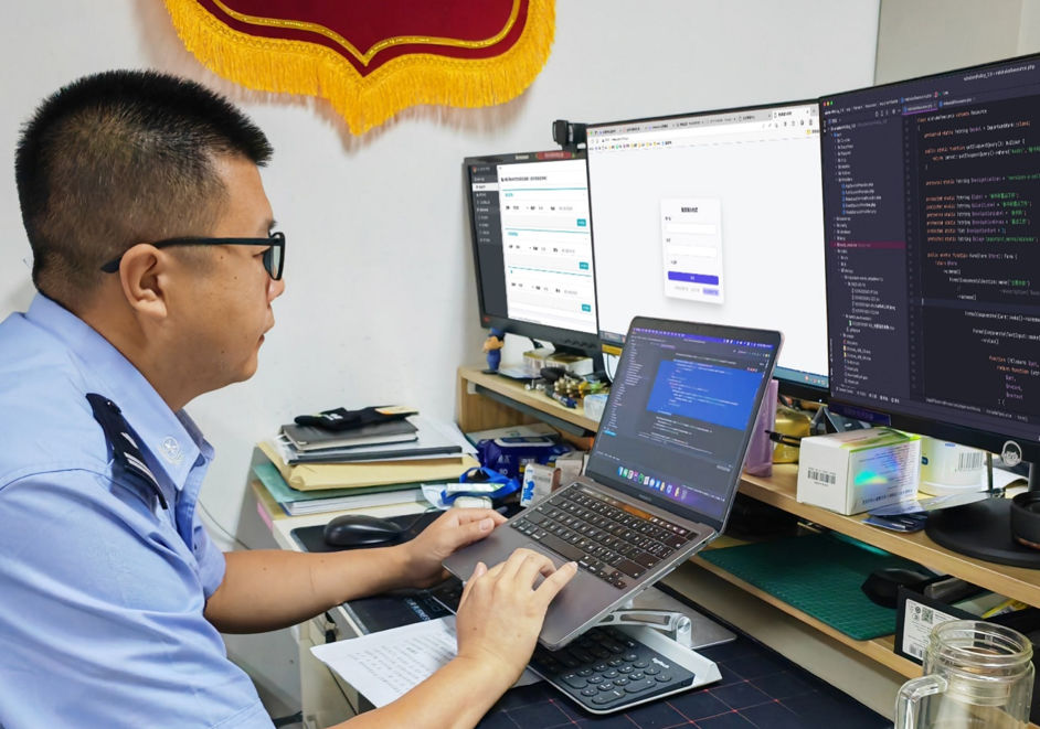 业余程序员可以做什么,程序员怎么成为技术警察