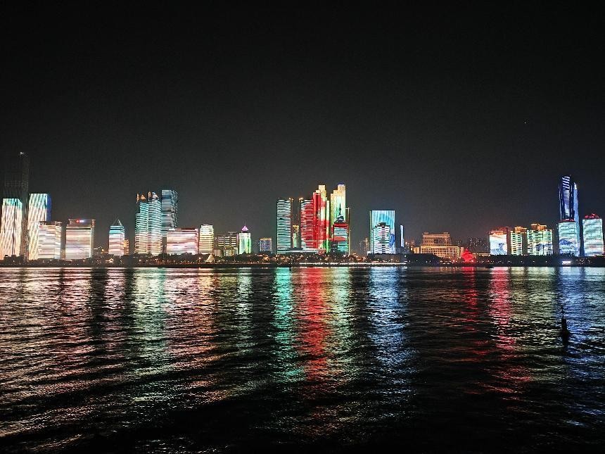 motorazr40参数,motorazr40深度测评续航