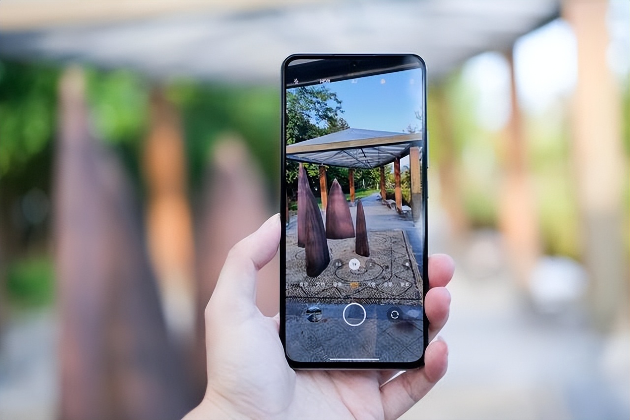 用了一年的红米k50至尊感受,3000出头的红米k50至尊版能打吗