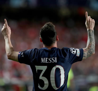 梅西c罗职业生涯数据统计,梅西是哪个国家的俱乐部