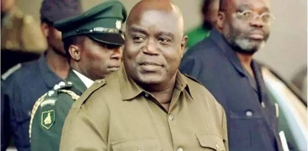 26年情仇完结，西方殖民者留下的坑，是怎么引发“非洲世界大战”的？