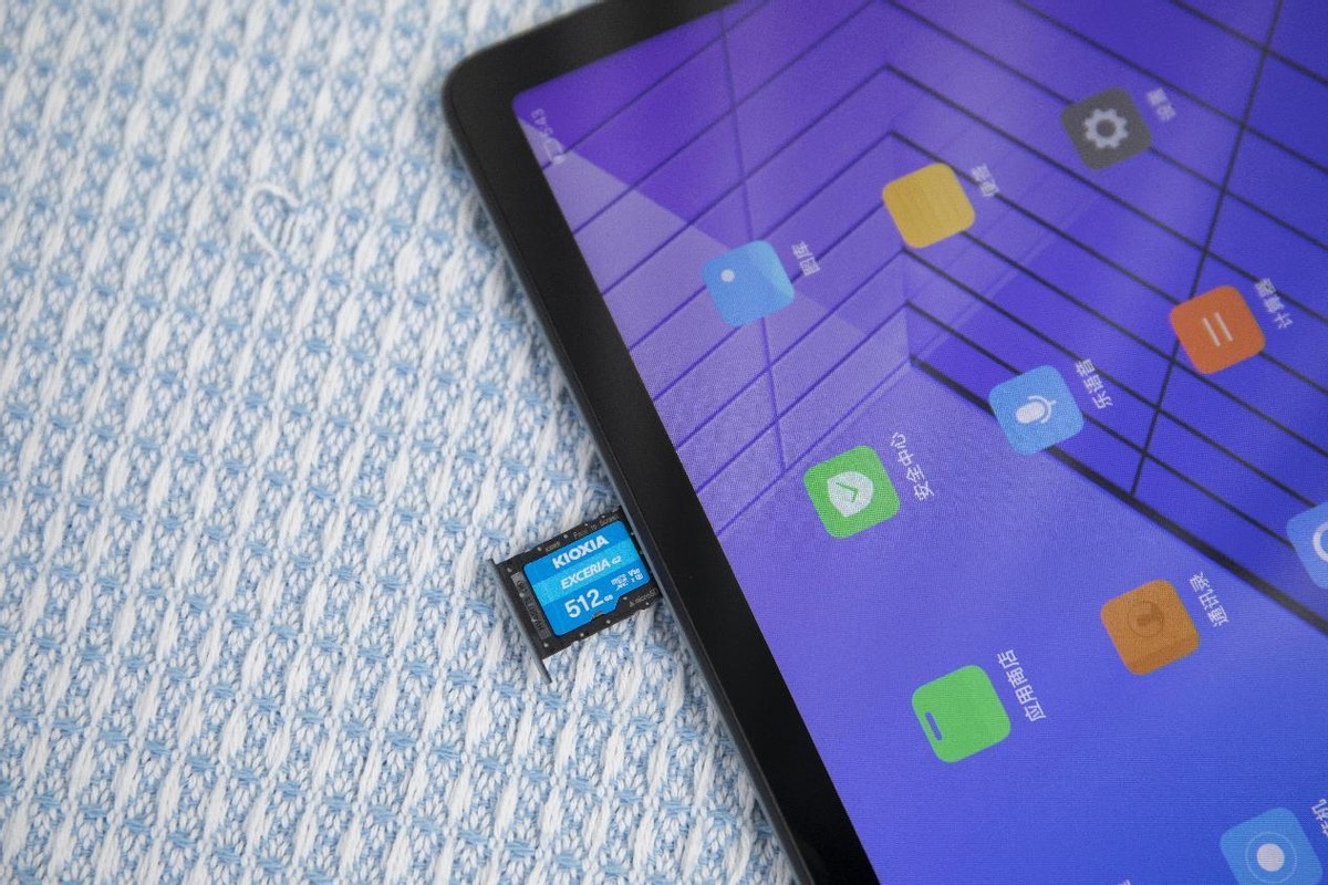 铠侠推出2tb内存卡,凯侠内存卡g1和g2