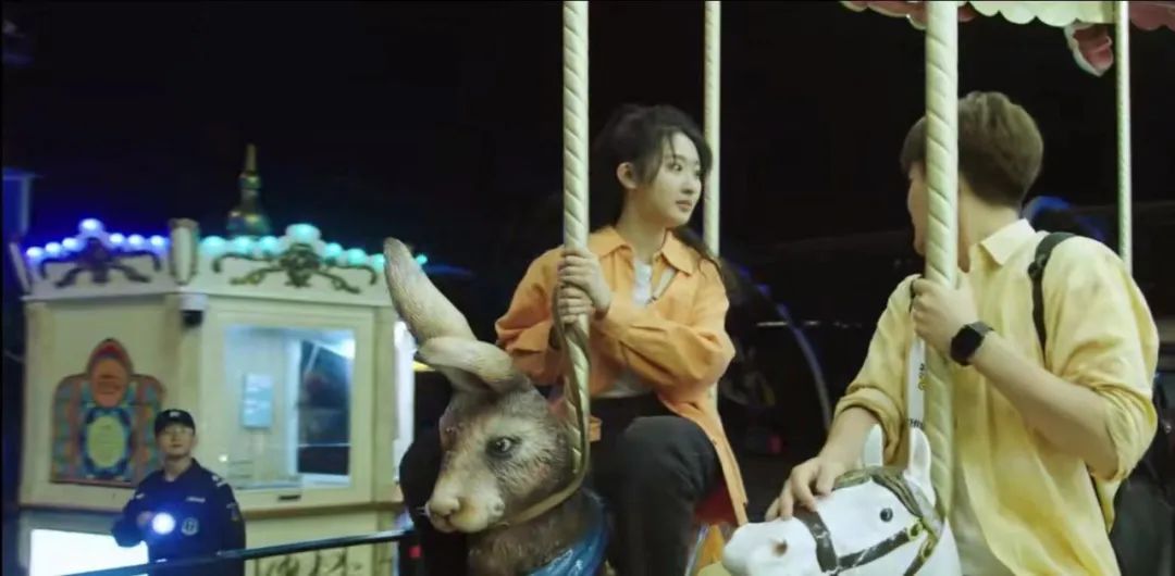 法眼看剧丨看《追爱家族》小学生卖同学“作业卡”赚钱如何认定？