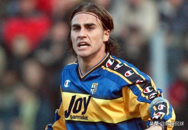 顶级后卫卡纳瓦罗,卡纳瓦罗最强中卫