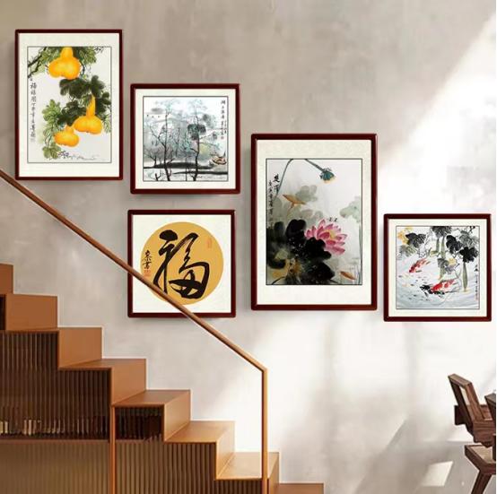 挂画搭配技巧让你的墙面不再孤单,客厅墙挂画以后还是空荡荡