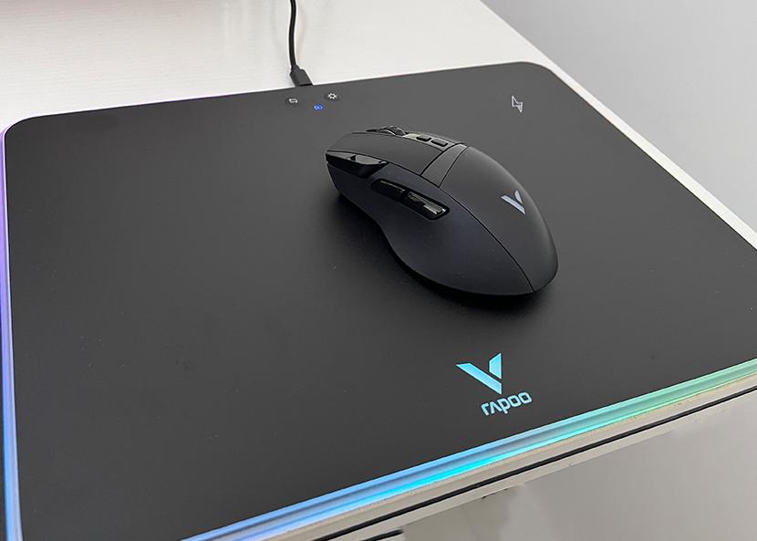 雷柏v10rgb鼠标垫中间凸起,雷柏v30w有线无线双模rgb游戏鼠标