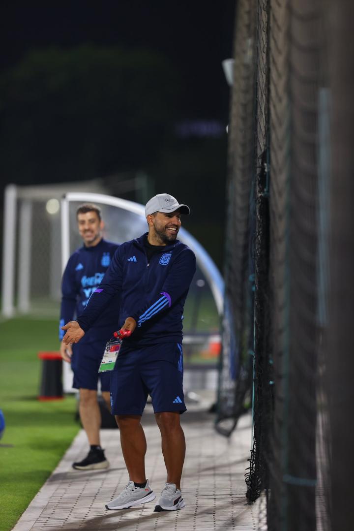 闪闪发光的中年：梅西加冕背后，“隐秘而伟大”的豪华助教团